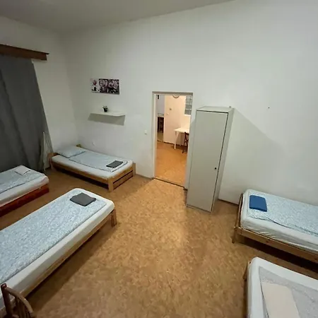 Xxl Ideal For Large Families Or Groups Brno